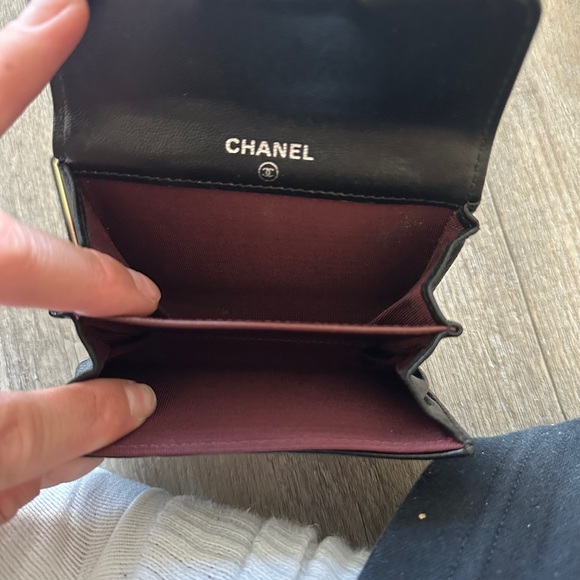 Chanel Black Quilted Leather Wallet - Picture 6 of 7